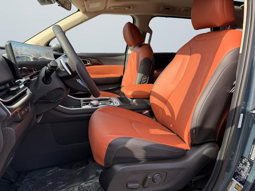 new 2026 Kia Carnival Hybrid car, priced at $49,310