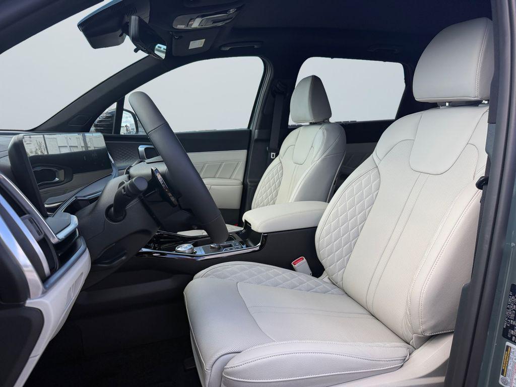 new 2026 Kia Sorento Hybrid car, priced at $49,065