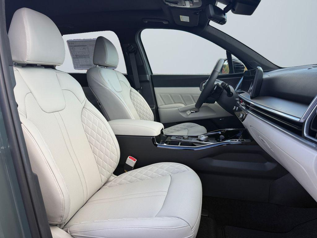 new 2026 Kia Sorento Hybrid car, priced at $49,065