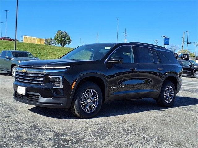 new 2026 Chevrolet Traverse car, priced at $43,903
