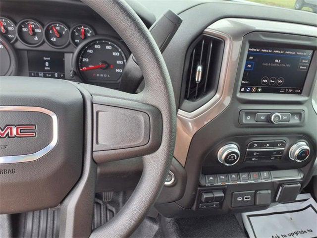 new 2025 GMC Sierra 1500 car, priced at $45,204