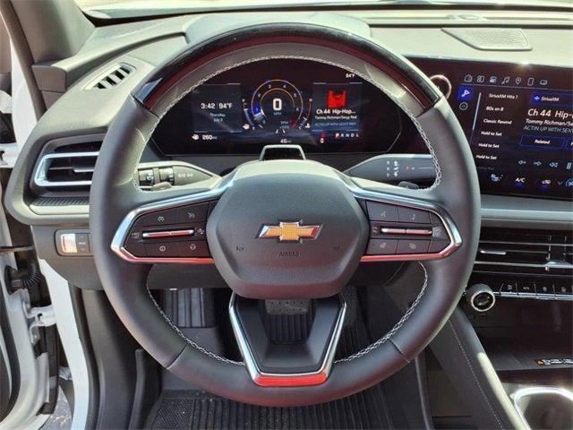 new 2025 Chevrolet Traverse car, priced at $50,389