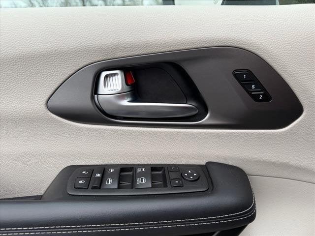 used 2023 Chrysler Pacifica car, priced at $24,799