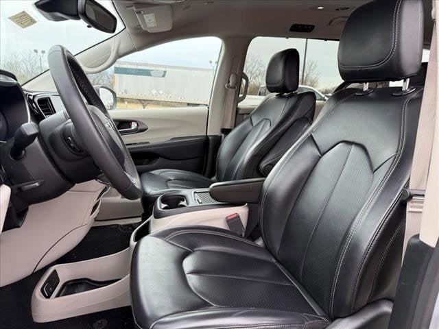 used 2023 Chrysler Pacifica car, priced at $24,799