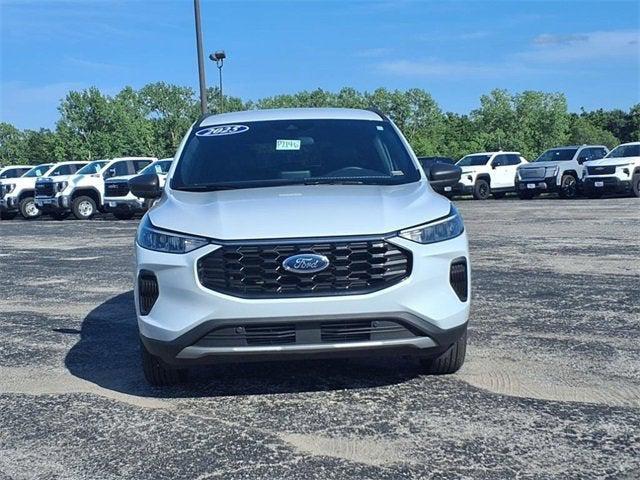 used 2025 Ford Escape car, priced at $26,938