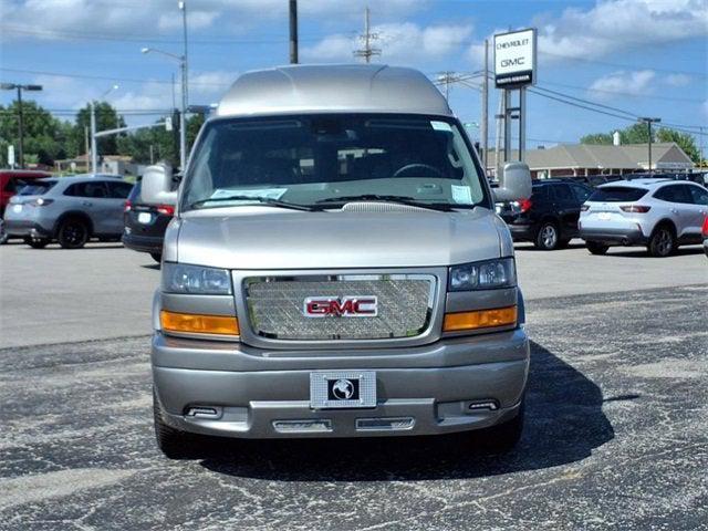 new 2025 GMC Savana 2500 car
