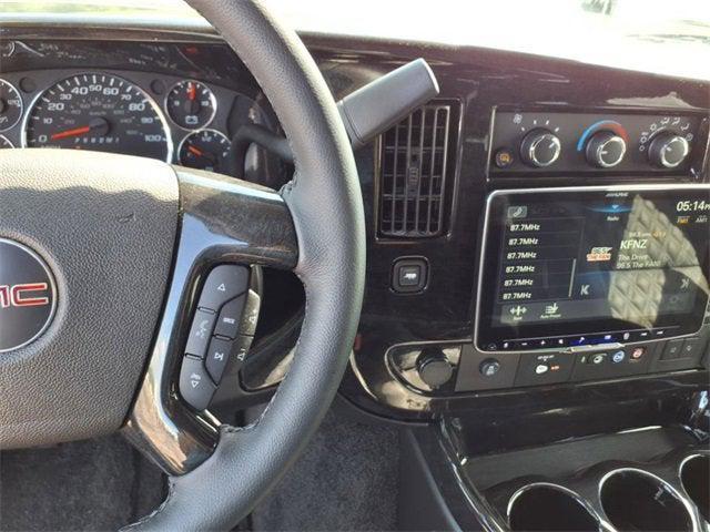 new 2025 GMC Savana 2500 car