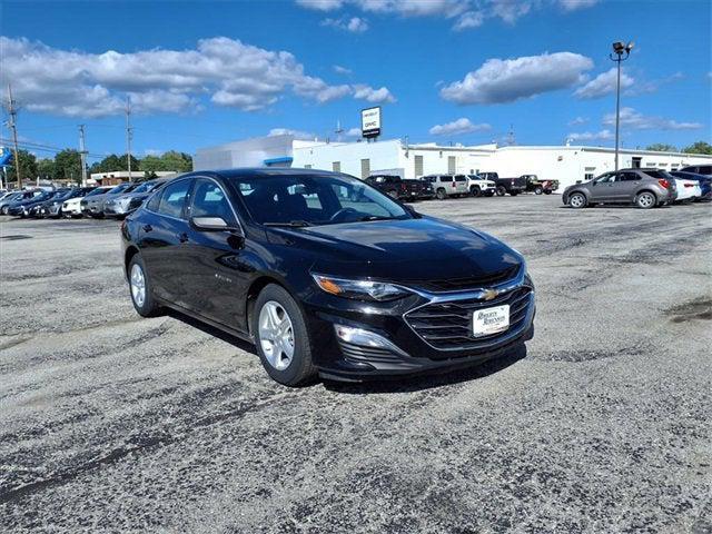 used 2022 Chevrolet Malibu car, priced at $16,988
