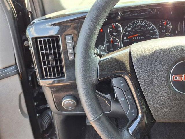 new 2025 GMC Savana 2500 car