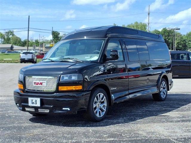 new 2025 GMC Savana 2500 car
