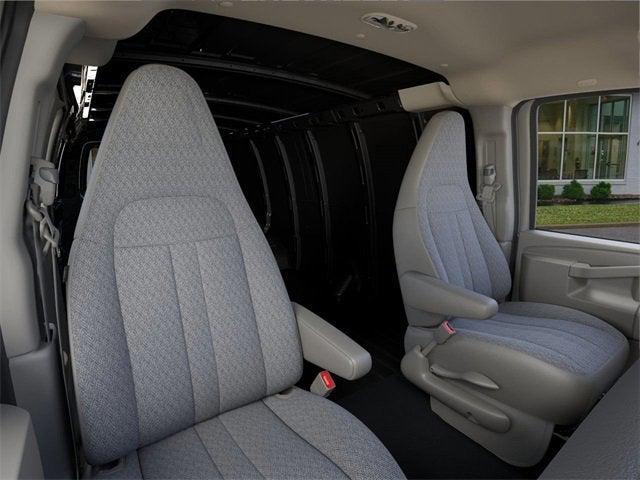 new 2025 GMC Savana 2500 car