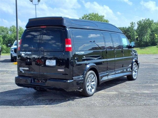 new 2025 GMC Savana 2500 car