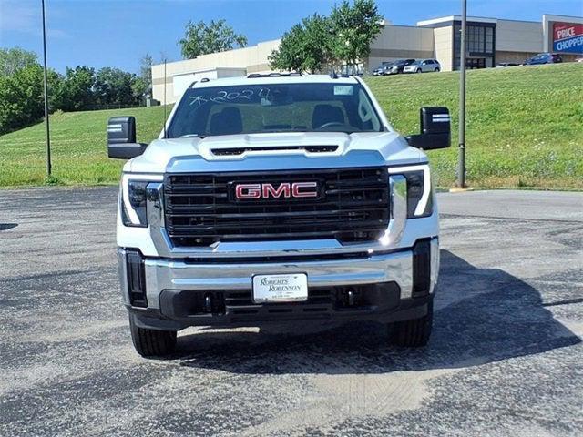 new 2024 GMC Sierra 2500 car, priced at $60,921