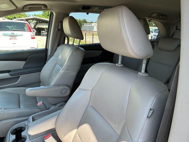 used 2014 Honda Odyssey car, priced at $12,999