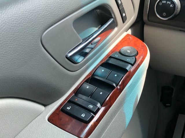 used 2012 Chevrolet Avalanche car, priced at $17,999