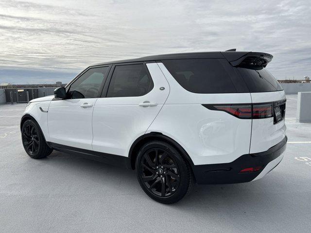 new 2025 Land Rover Discovery car, priced at $77,518