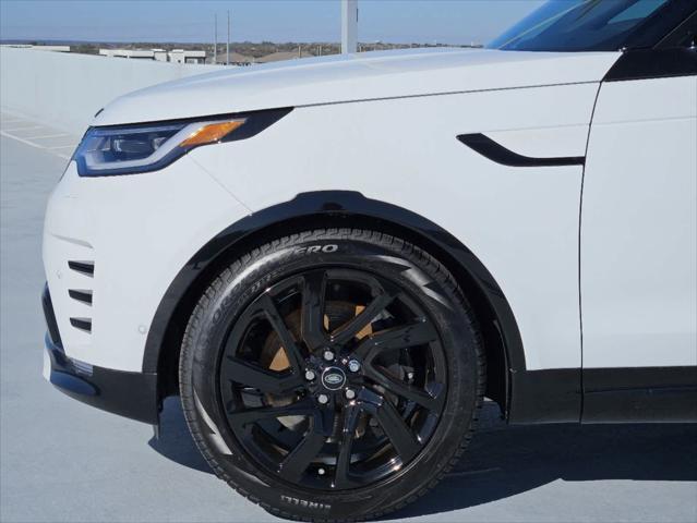 new 2025 Land Rover Discovery car, priced at $77,518
