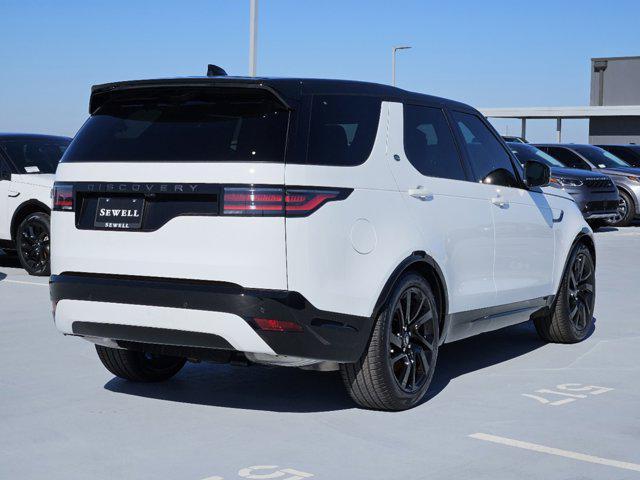 new 2025 Land Rover Discovery car, priced at $77,518