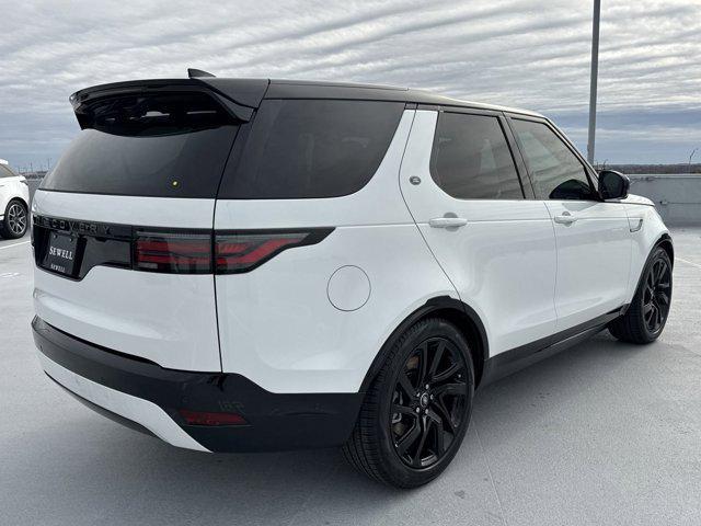 new 2025 Land Rover Discovery car, priced at $77,518