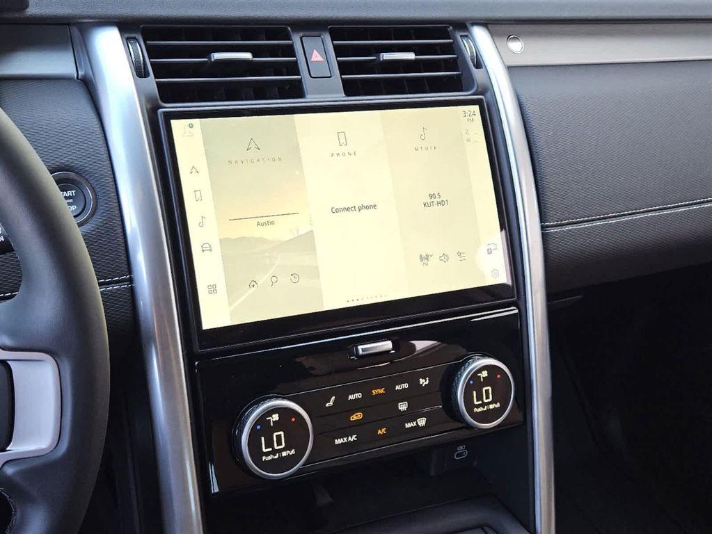 new 2025 Land Rover Discovery car, priced at $77,518