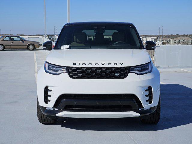 new 2025 Land Rover Discovery car, priced at $77,518