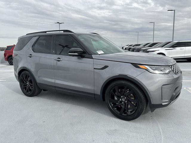 new 2025 Land Rover Discovery car, priced at $71,828