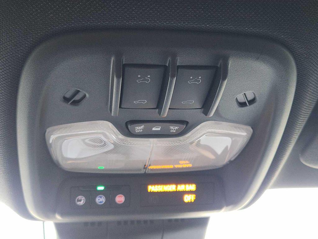 used 2024 GMC Canyon car, priced at $47,990