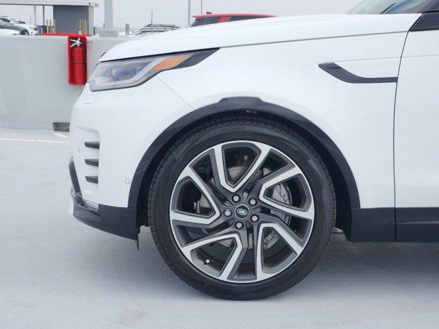 new 2025 Land Rover Discovery car, priced at $74,968