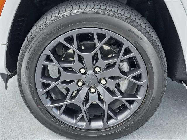 used 2025 Jeep Grand Cherokee L car, priced at $52,990