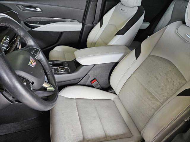 used 2024 Cadillac XT4 car, priced at $36,990