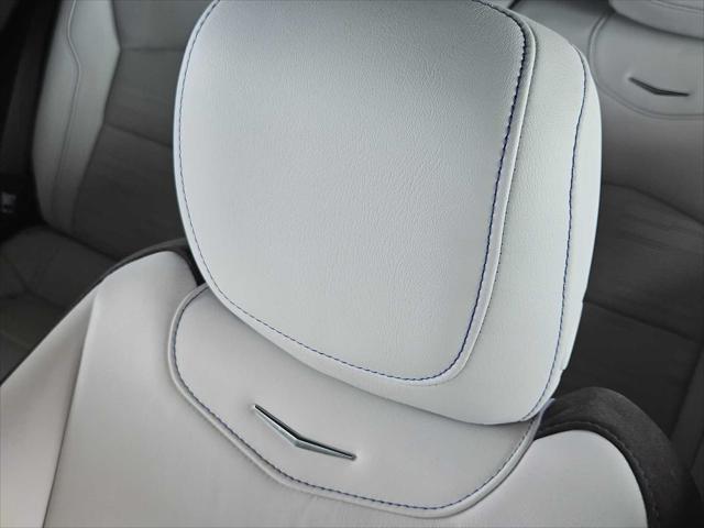 used 2024 Cadillac XT4 car, priced at $36,990