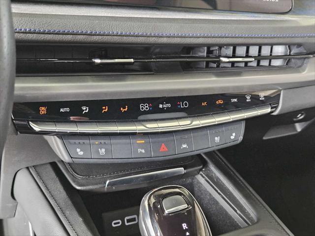 used 2024 Cadillac XT4 car, priced at $36,990