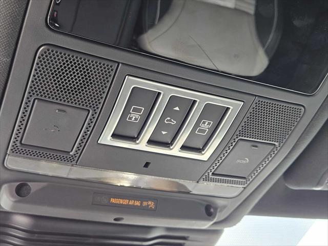 used 2024 Land Rover Discovery car, priced at $53,990