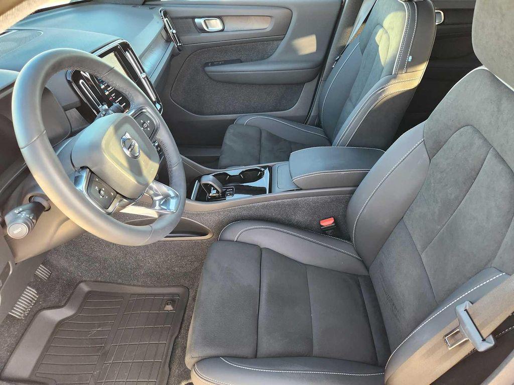 used 2024 Volvo XC40 Recharge Pure Electric car, priced at $31,990