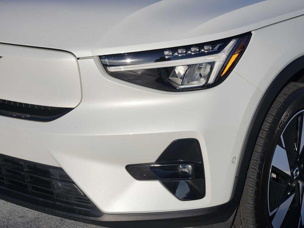 used 2024 Volvo XC40 Recharge Pure Electric car, priced at $31,990