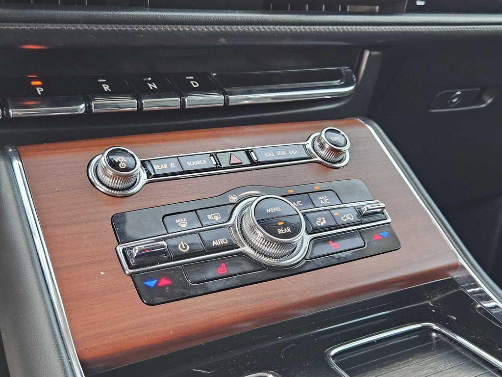 used 2023 Lincoln Aviator car, priced at $40,990
