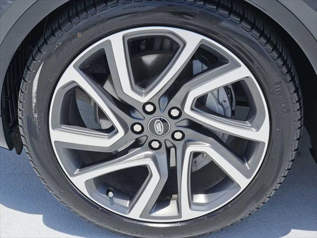 used 2024 Land Rover Discovery car, priced at $55,990