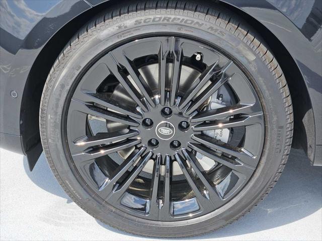 new 2025 Land Rover Range Rover car, priced at $157,900