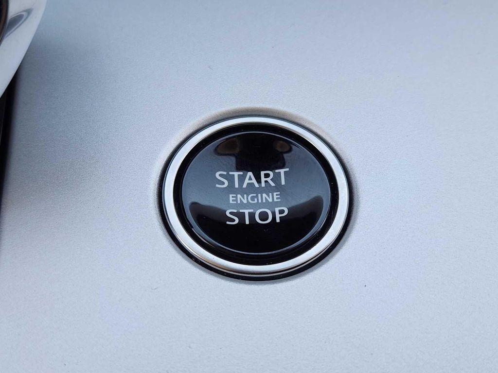 used 2025 Land Rover Range Rover car, priced at $117,990