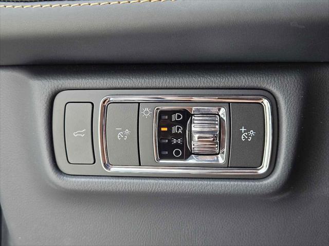 used 2025 Lincoln Aviator car, priced at $78,490