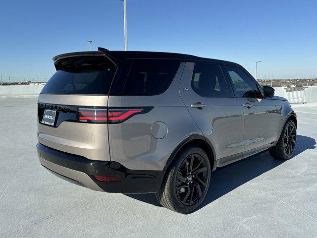 new 2024 Land Rover Discovery car, priced at $74,908