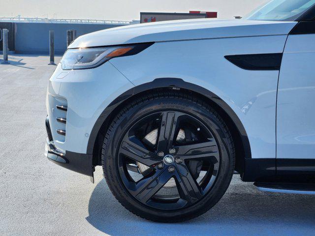 new 2025 Land Rover Discovery car, priced at $80,525