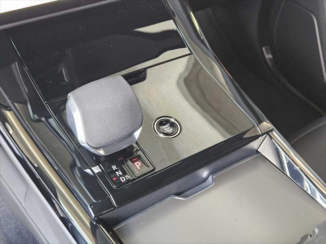 new 2025 Land Rover Range Rover Sport car, priced at $100,705