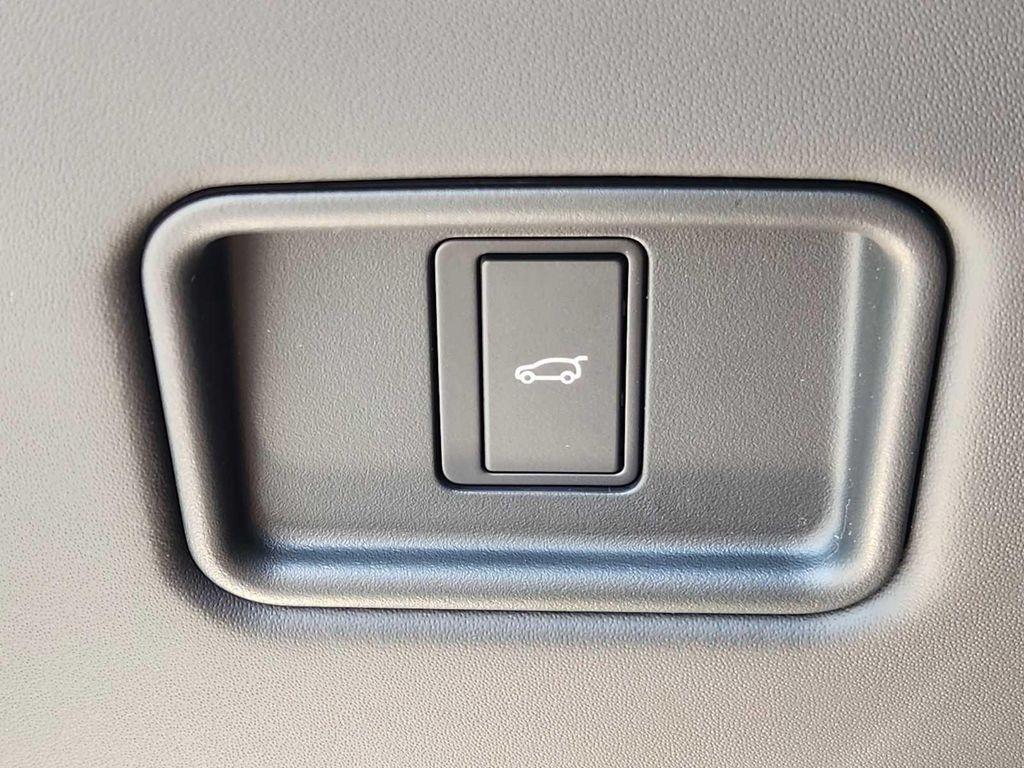 new 2025 Land Rover Range Rover car, priced at $153,805