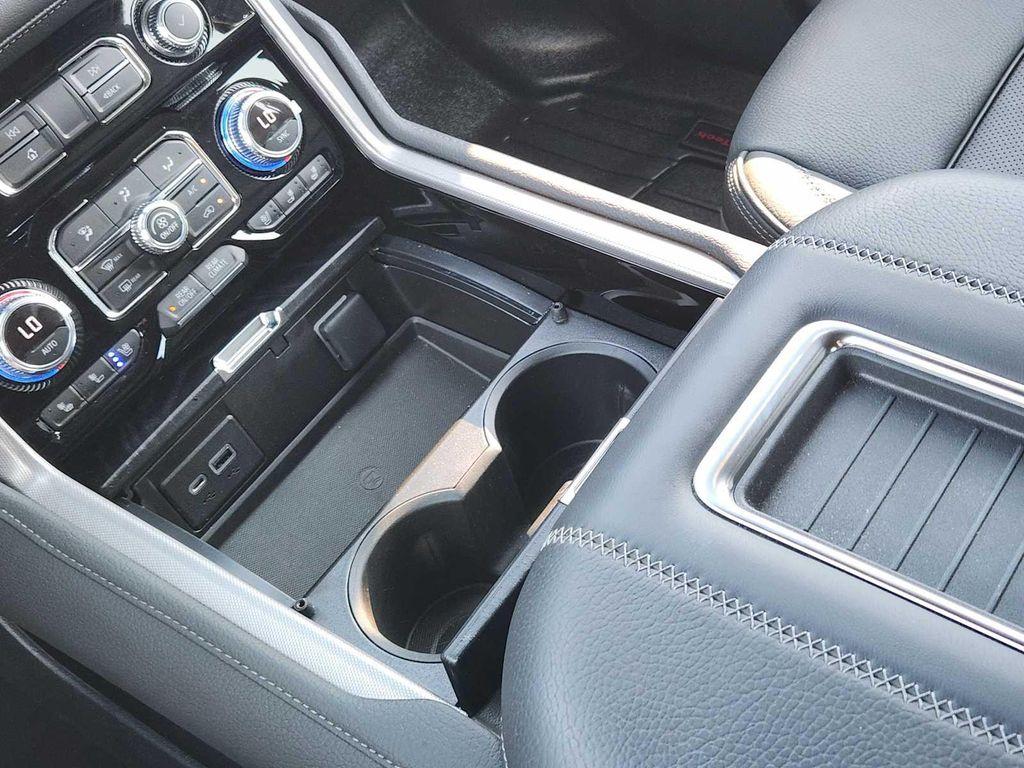 used 2022 GMC Yukon car, priced at $65,990