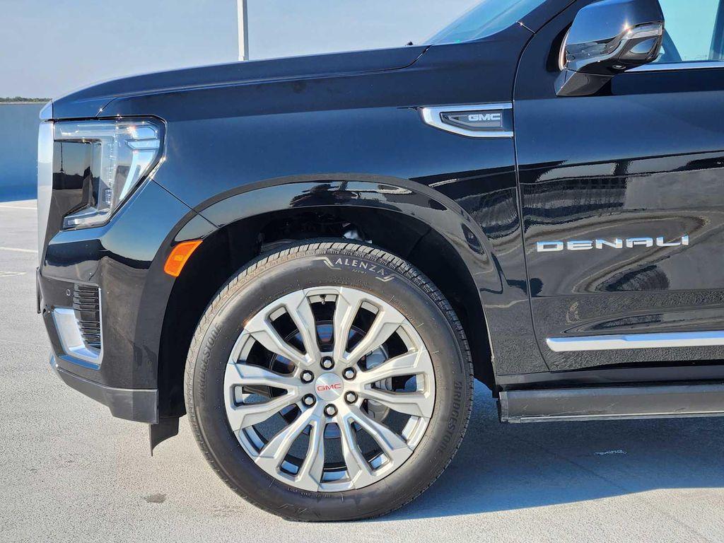 used 2022 GMC Yukon car, priced at $65,990