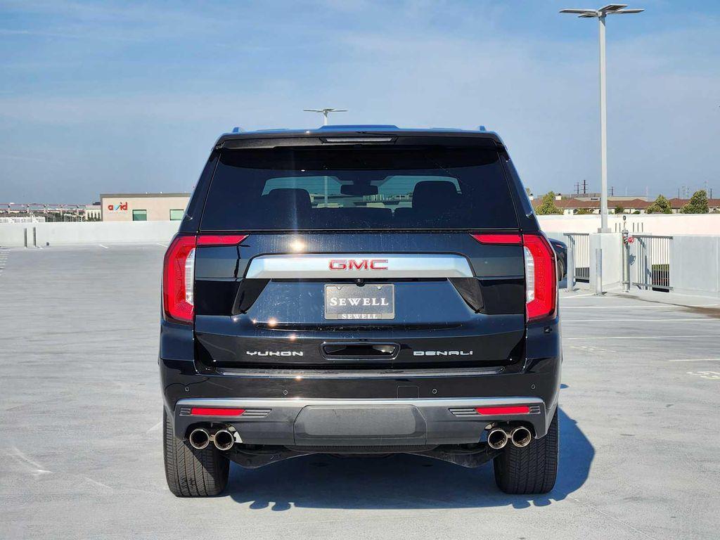 used 2022 GMC Yukon car, priced at $65,990
