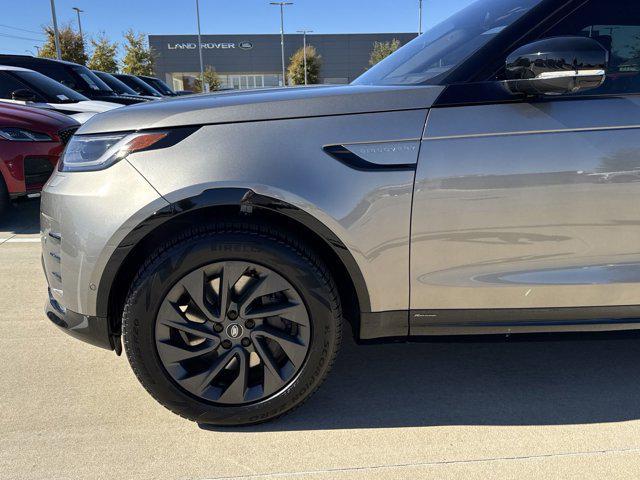 used 2022 Land Rover Discovery car, priced at $42,990