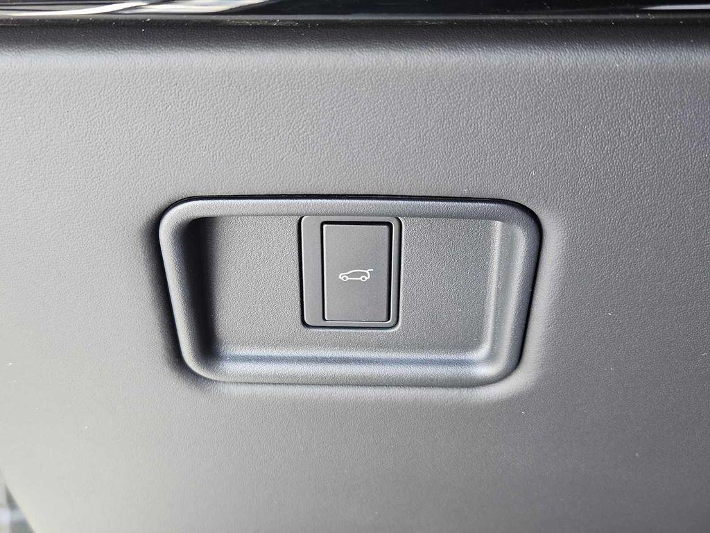 new 2025 Land Rover Range Rover car, priced at $155,070