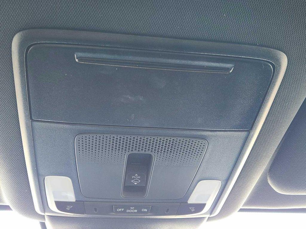 used 2025 Honda CR-V Hybrid car, priced at $30,990